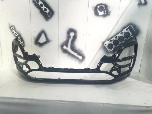 bontott HYUNDAI KONA Első Lökhárító (Üresen)