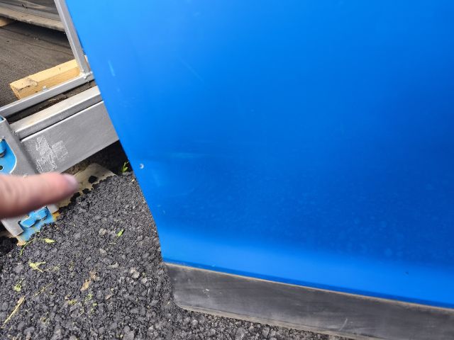 bontott HYUNDAI KONA Jobb első Ajtó (Üres lemez)