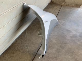 bontott HYUNDAI KONA Jobb első Sárvédő