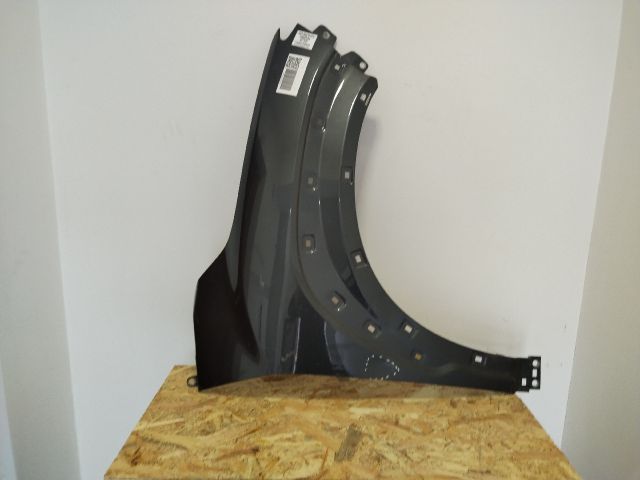 bontott HYUNDAI KONA Jobb első Sárvédő