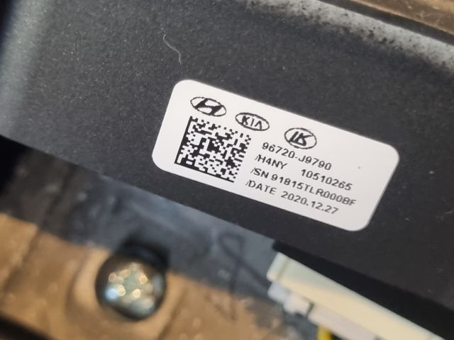 bontott HYUNDAI KONA Multikormány