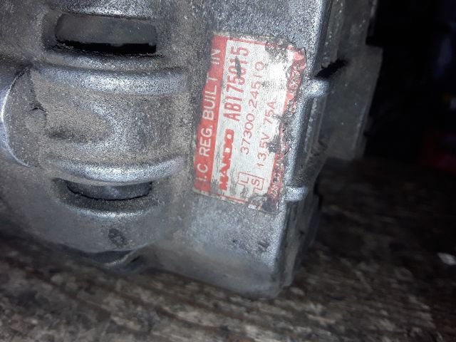 bontott HYUNDAI LANTRA Generátor