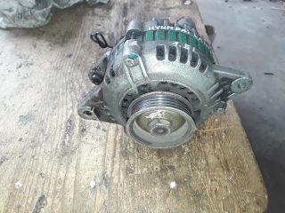 bontott HYUNDAI LANTRA Generátor