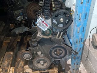 bontott HYUNDAI LANTRA Hengerfej