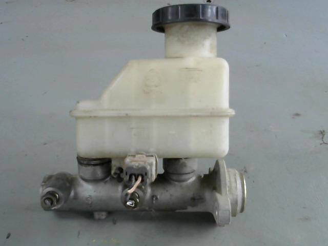 bontott HYUNDAI LANTRA Főfékhenger