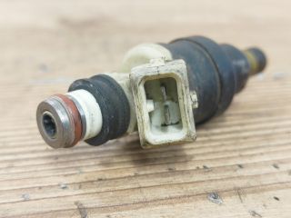 bontott HYUNDAI LANTRA Porlasztó (1 db)