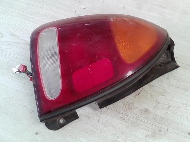 bontott HYUNDAI LANTRA Bal Hátsó Lámpa