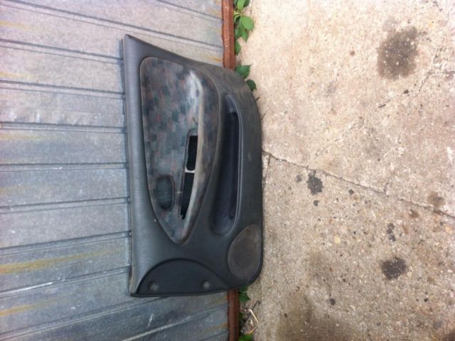 bontott HYUNDAI LANTRA Jobb első Ajtó Kárpit