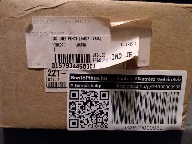 bontott HYUNDAI LANTRA Jobb első Irányjelző