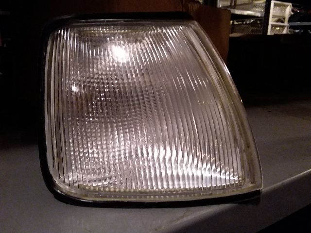 bontott HYUNDAI LANTRA Jobb első Irányjelző