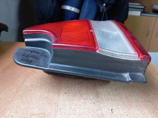 bontott HYUNDAI LANTRA Jobb Hátsó Lámpa