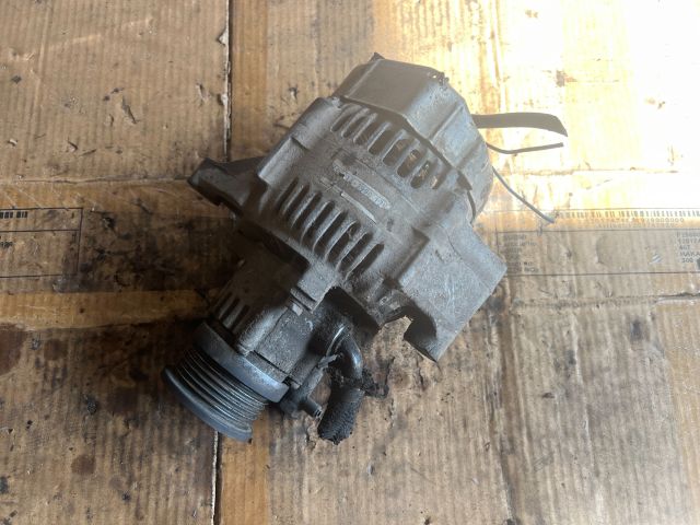 bontott HYUNDAI MATRIX Generátor