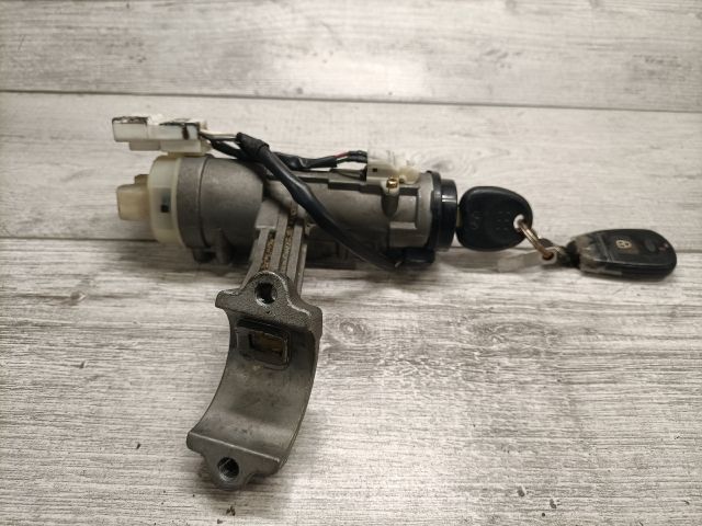 bontott HYUNDAI MATRIX Gyújtáskapcsoló