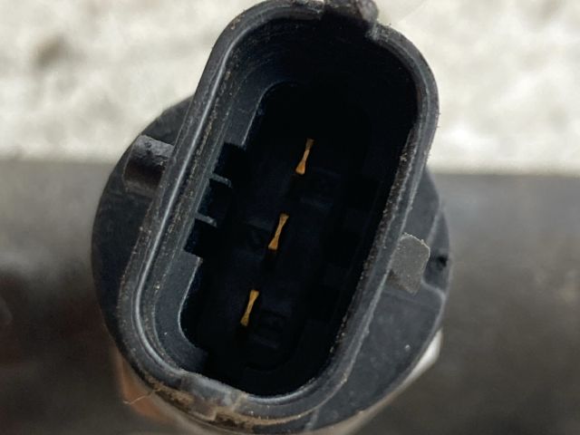 bontott HYUNDAI MATRIX Közösnyomócső