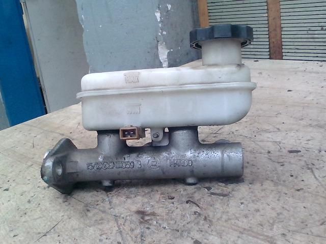 bontott HYUNDAI MATRIX Főfékhenger