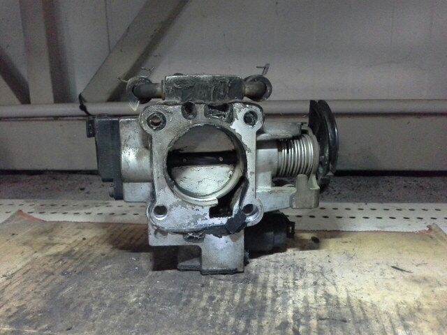 bontott HYUNDAI MATRIX Fojtószelep (Mechanikus)