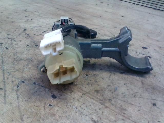 bontott HYUNDAI MATRIX Gyújtáskapcsoló