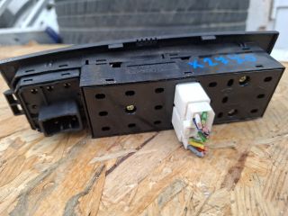 bontott HYUNDAI MATRIX Ablakemelő Kapcsoló Négyes / Kettes