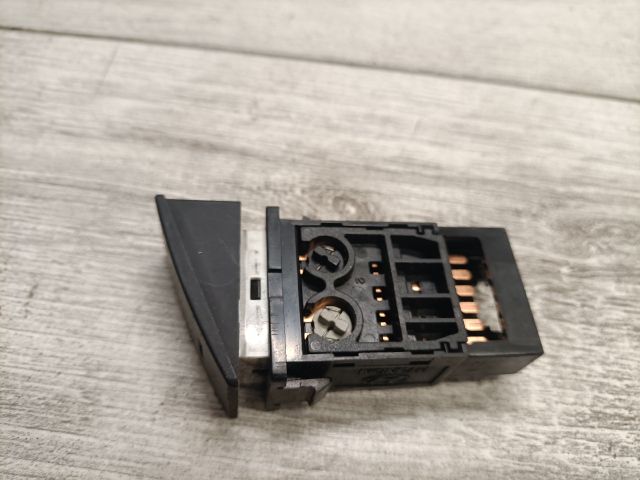 bontott HYUNDAI MATRIX Ablakfűtés Kapcsoló