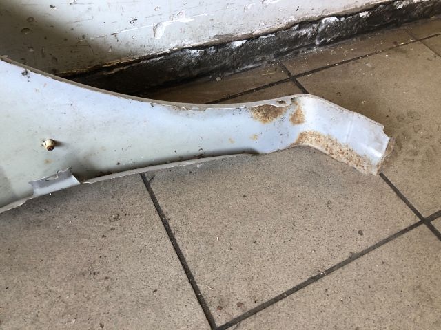 bontott HYUNDAI MATRIX Bal első Sárvédő