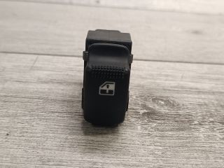 bontott HYUNDAI MATRIX Bal hátsó Ablakemelő Kapcsoló