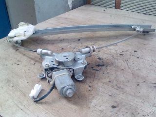 bontott HYUNDAI MATRIX Bal hátsó Ablakemelő Szerkezet (Elektromos)