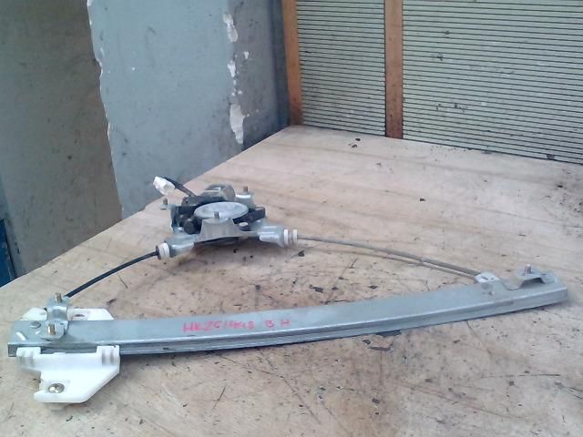 bontott HYUNDAI MATRIX Bal hátsó Ablakemelő Szerkezet (Elektromos)