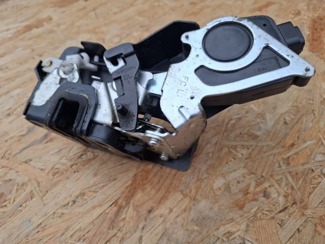 bontott HYUNDAI MATRIX Bal hátsó Ajtózár