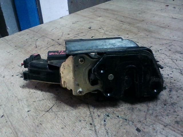 bontott HYUNDAI MATRIX Bal hátsó Ajtózár