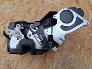 bontott HYUNDAI MATRIX Bal hátsó Ajtózár