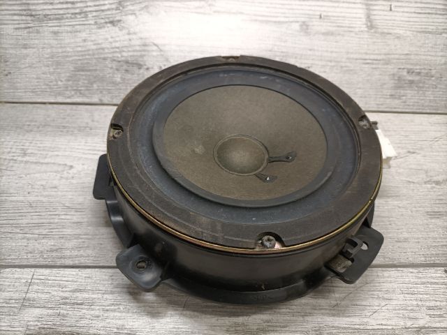 bontott HYUNDAI MATRIX Bal hátsó Hangszóró