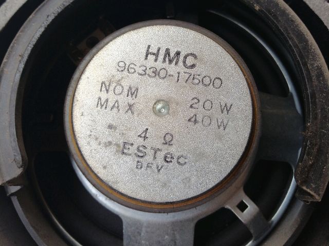 bontott HYUNDAI MATRIX Bal hátsó Hangszóró