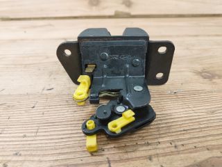 bontott HYUNDAI MATRIX Csomagtérajtó Zárszerkezet