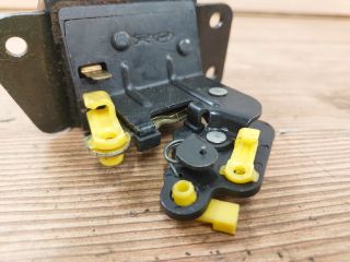 bontott HYUNDAI MATRIX Csomagtérajtó Zárszerkezet