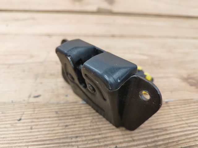 bontott HYUNDAI MATRIX Csomagtérajtó Zárszerkezet