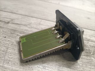 bontott HYUNDAI MATRIX Előtét Ellenállás Fűtőmotor