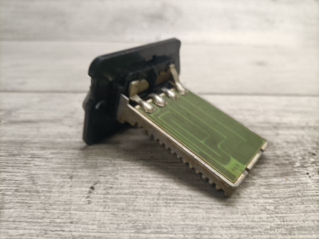 bontott HYUNDAI MATRIX Előtét Ellenállás Fűtőmotor