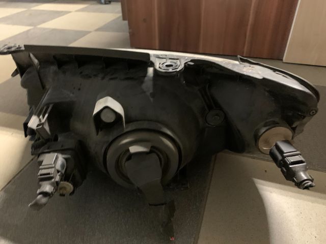 bontott HYUNDAI MATRIX Fényszóró Pár