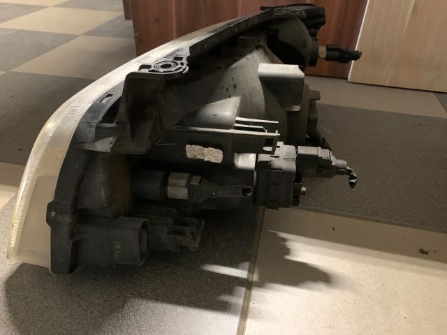 bontott HYUNDAI MATRIX Fényszóró Pár