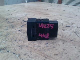 bontott HYUNDAI MATRIX Fényszórómagasság Állító Kapcsoló