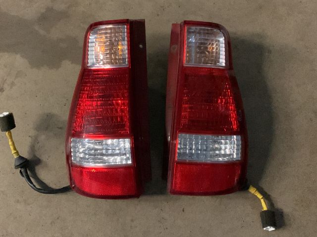 bontott HYUNDAI MATRIX Hátsó Lámpa Szett