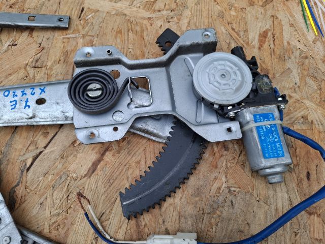 bontott HYUNDAI MATRIX Jobb első Ablakemelő Szerkezet (Elektromos)