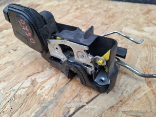 bontott HYUNDAI MATRIX Jobb első Ajtózár