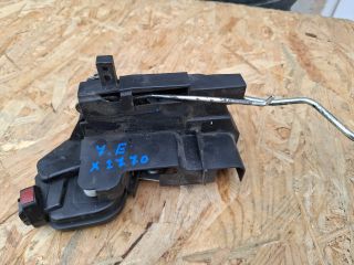 bontott HYUNDAI MATRIX Jobb első Ajtózár