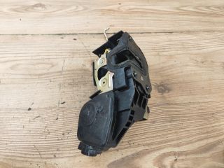 bontott HYUNDAI MATRIX Jobb első Ajtózár