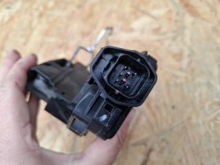 bontott HYUNDAI MATRIX Jobb első Ajtózár