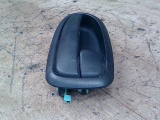 bontott HYUNDAI MATRIX Jobb első Belső Kilincs