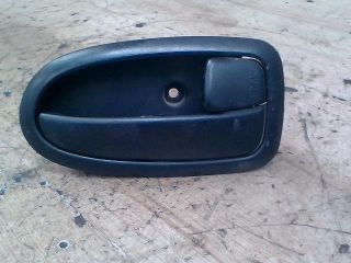 bontott HYUNDAI MATRIX Jobb első Belső Kilincs