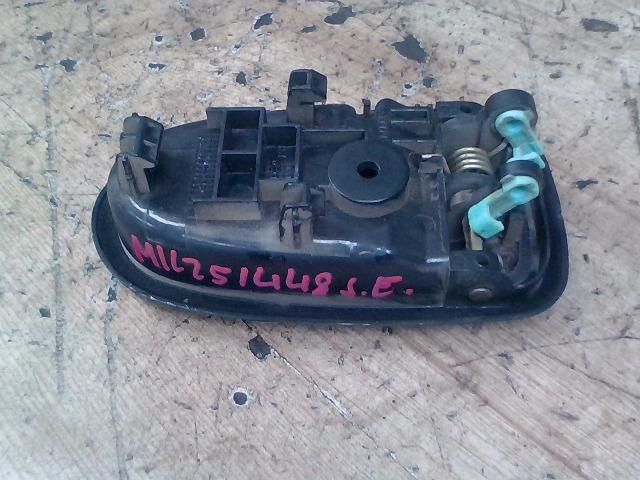 bontott HYUNDAI MATRIX Jobb első Belső Kilincs