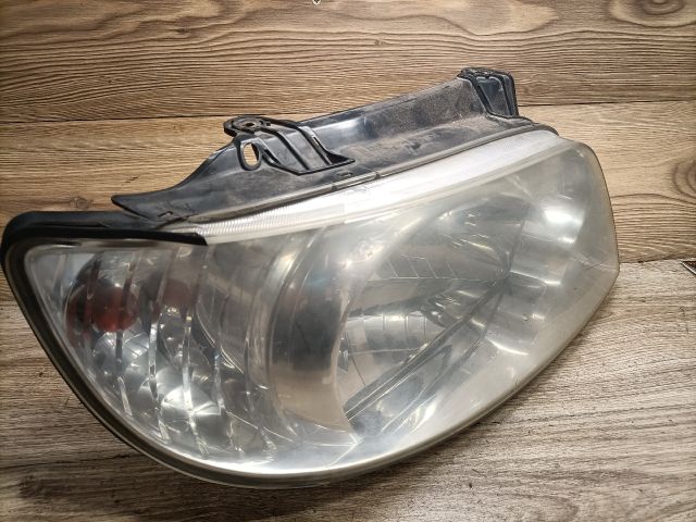 bontott HYUNDAI MATRIX Jobb Fényszóró